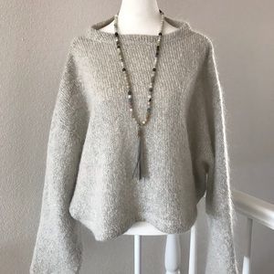 Beautiful European Sweater Size M
